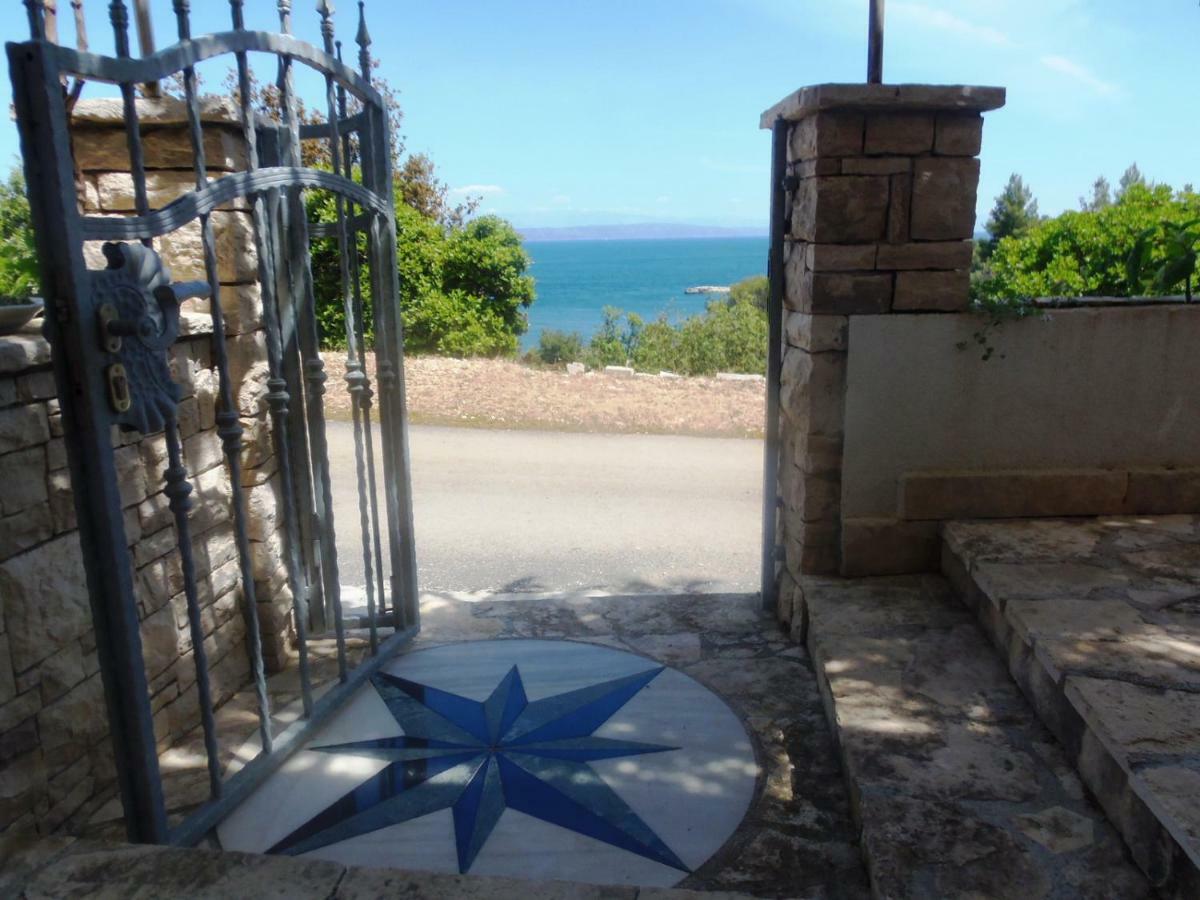 Villa Stiniva-stone House Vela Luka Esterno foto