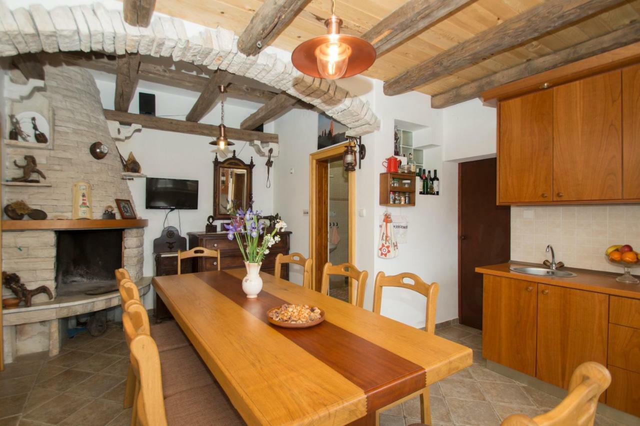 Villa Stiniva-stone House Vela Luka Esterno foto